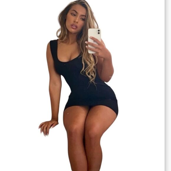 SuperDown Black Rib Knit Scoop Neck Mini Dress Size Medium - Picture 3 of 7